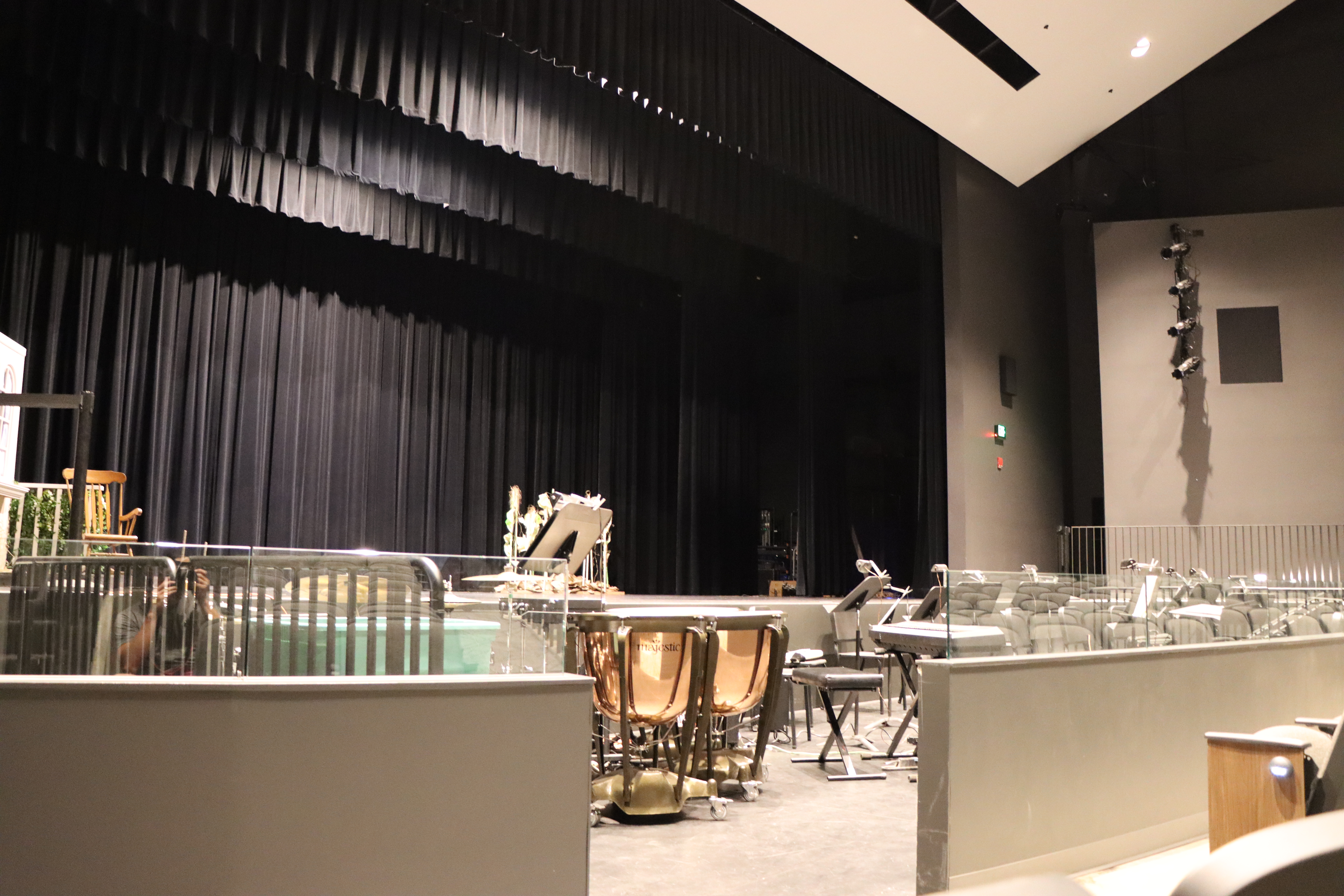 PAC orchestra pit, not really a pit [updated]