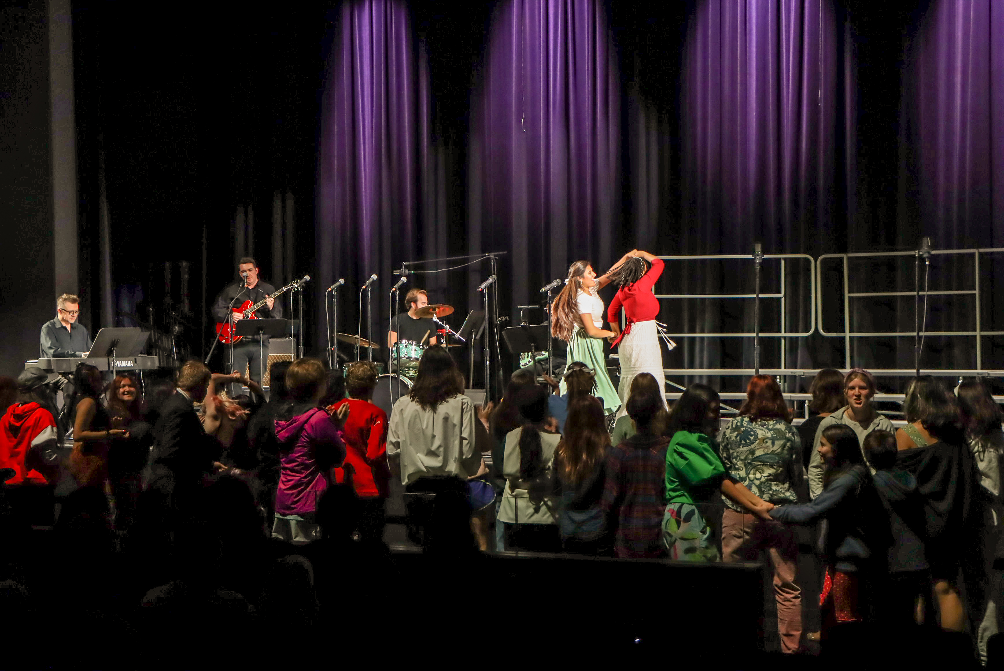 Dancing through the decades with EC’s choir