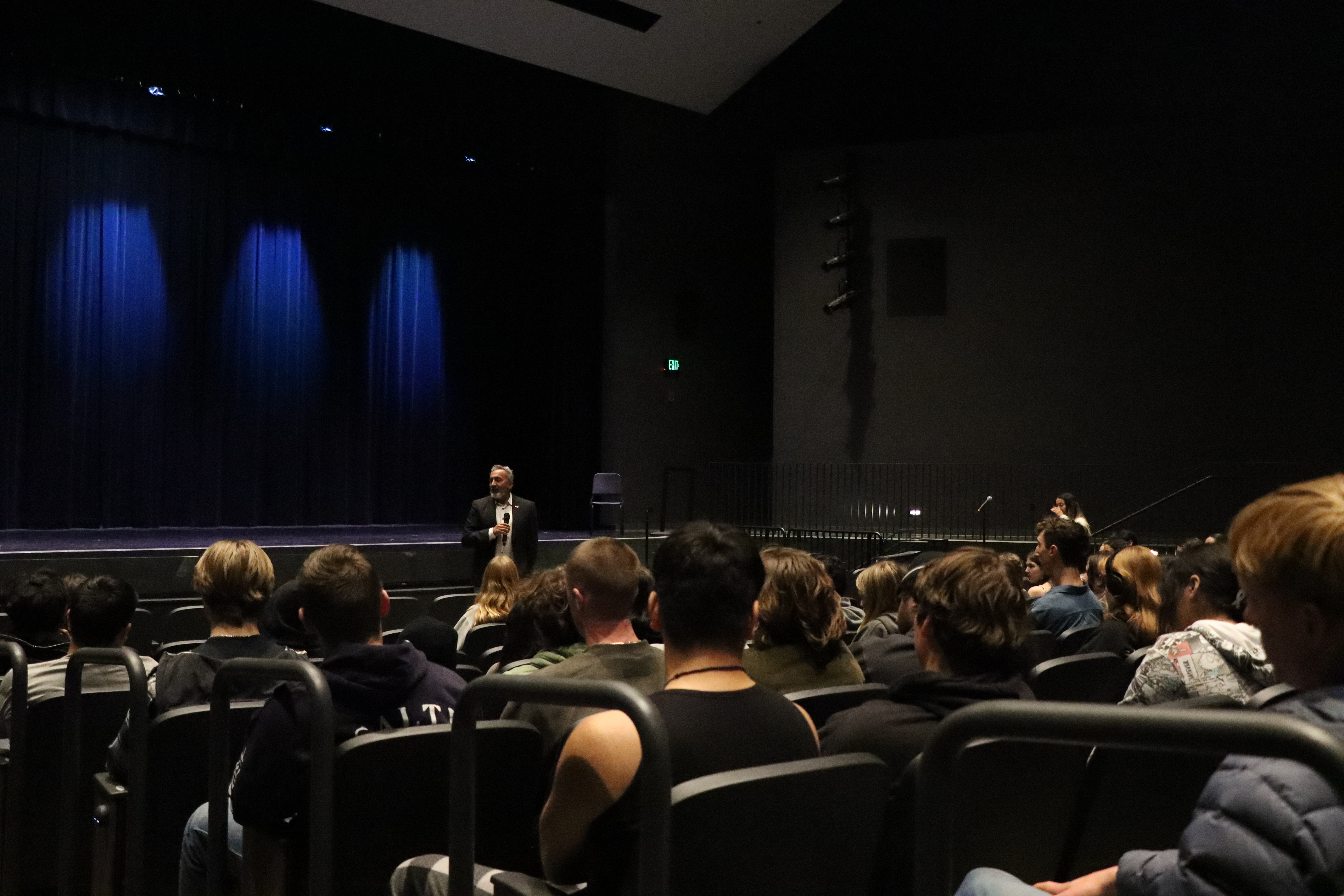 U.S. Representative comes to EC