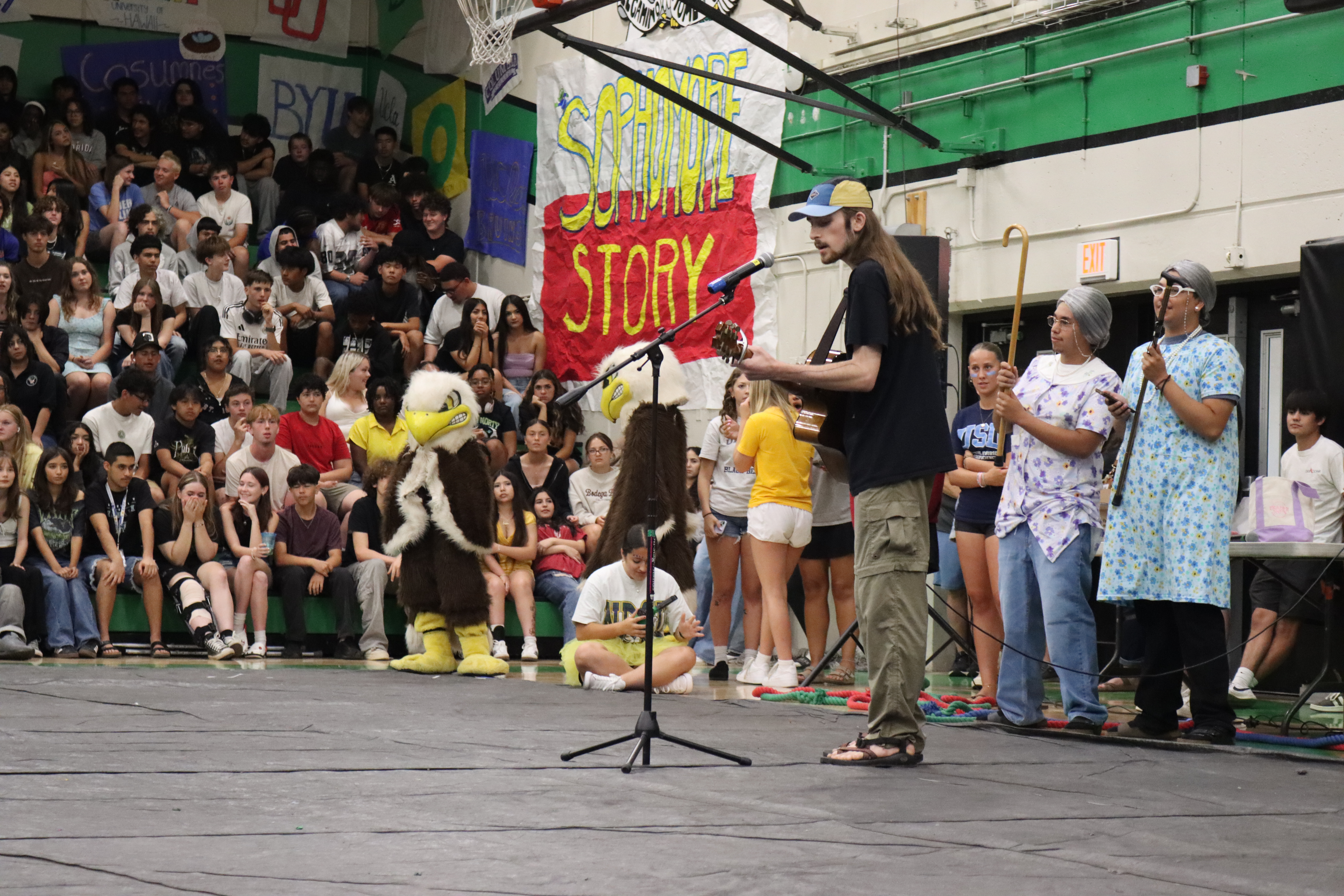 Class of 2025 honored at rally and Senior Sunset